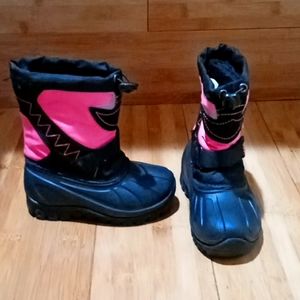 😍Toddler girls winter boots with fleece lining😍😍